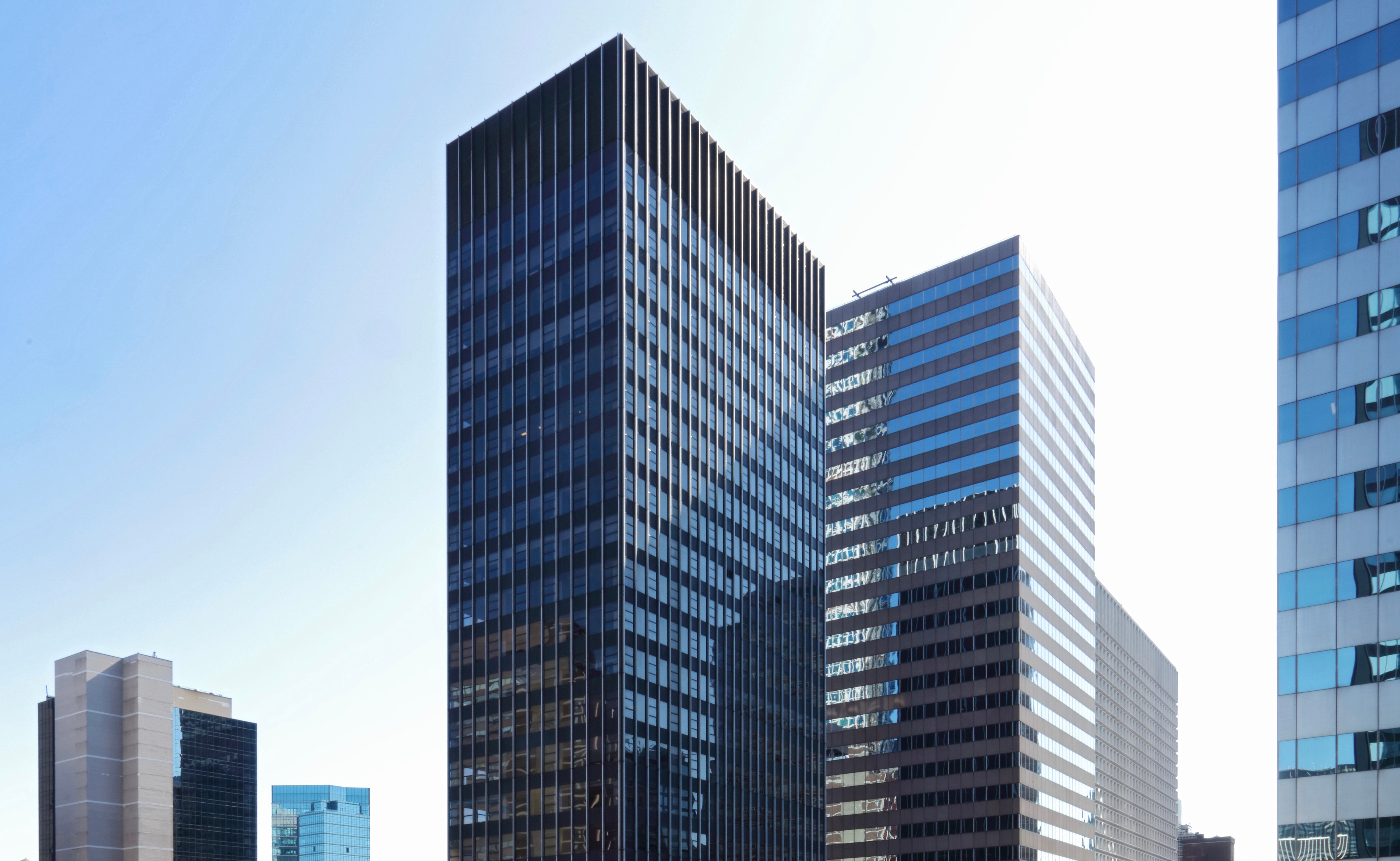 641 Lexington Avenue Exterior