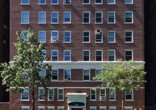 Building-frontal-544E-86th-street-new-york-rudin