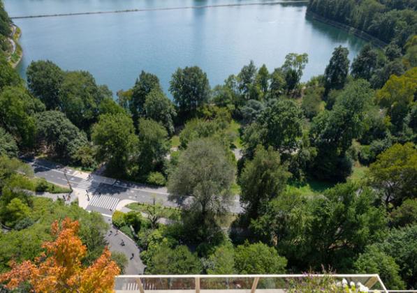 exterior-drone-terrace-295-central-park-west-upper-west-side-new-york-rudin