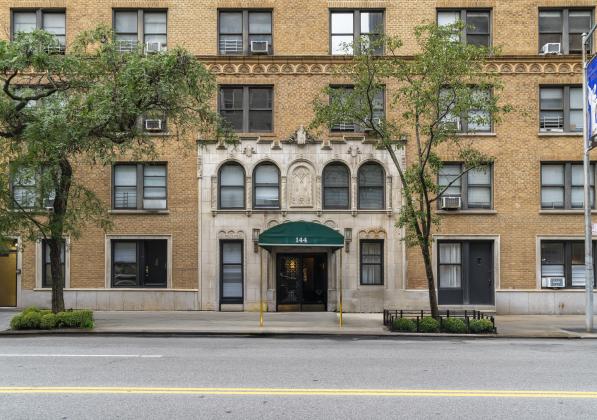 144 West 86th Street Exterior