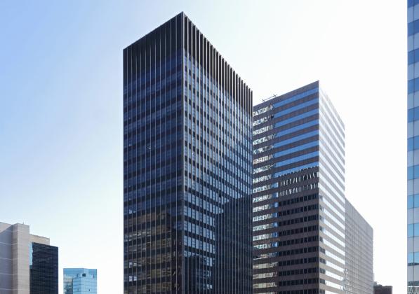 641 Lexington Avenue Exterior