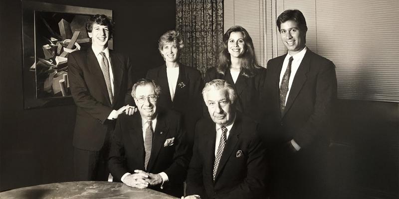A black and white image of the Rudin family in 1980