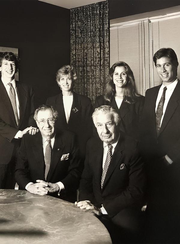 A black and white image of the Rudin family in 1980