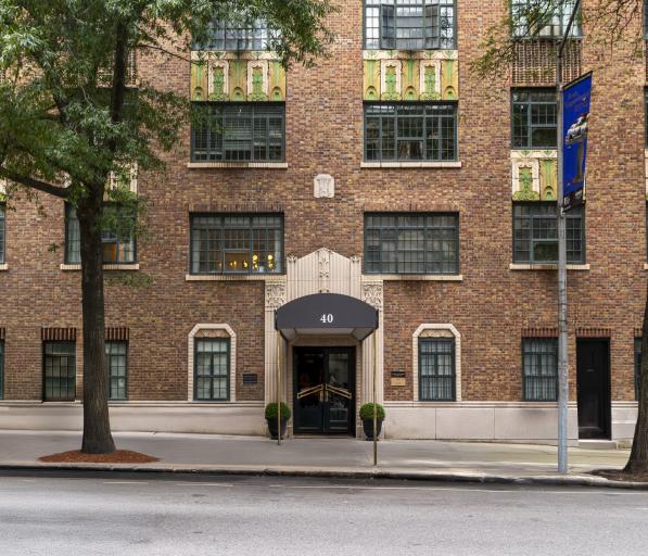 Exterior of 40 West 86th Street