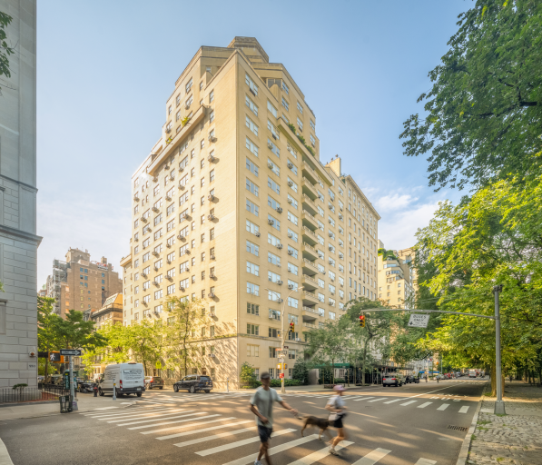 Image od 945 Park Avenue Building